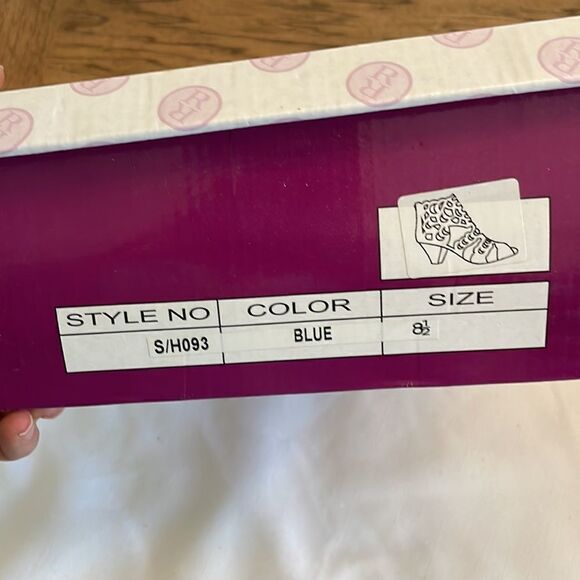 RASOLLI BLUE CUTOUT SHOOTIES.  NEW. - Picture 8 of 8